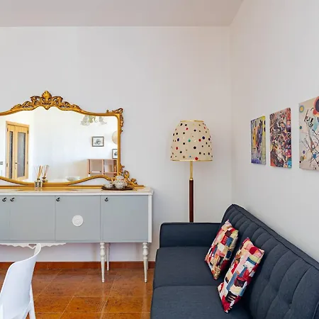 La Casa Del Viaggiatore - Yourplace Abruzzo Apartment *